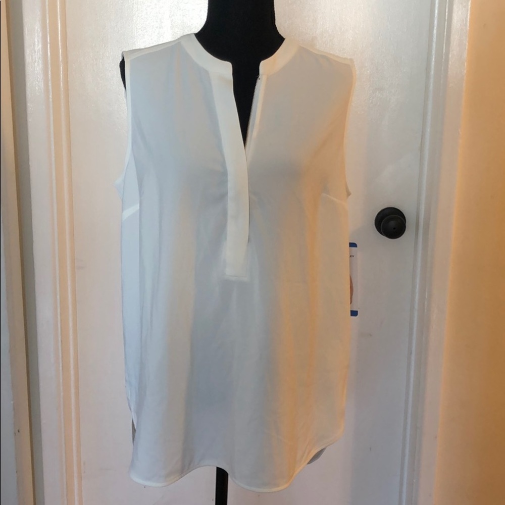 White Sleeveless top